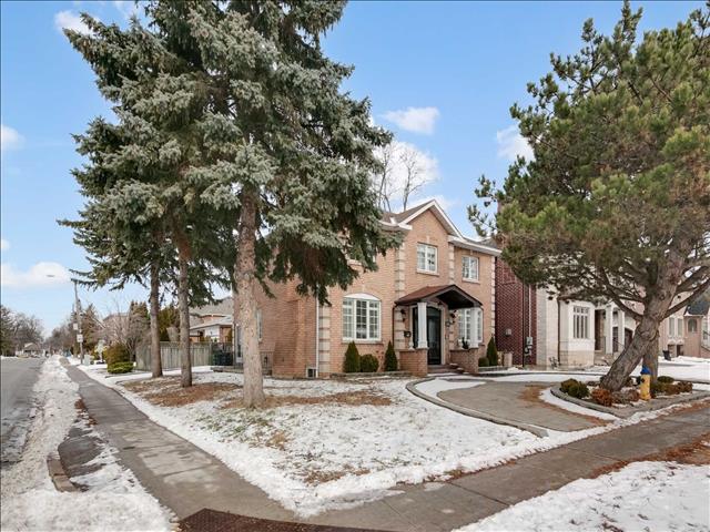 194 Holmes Ave
